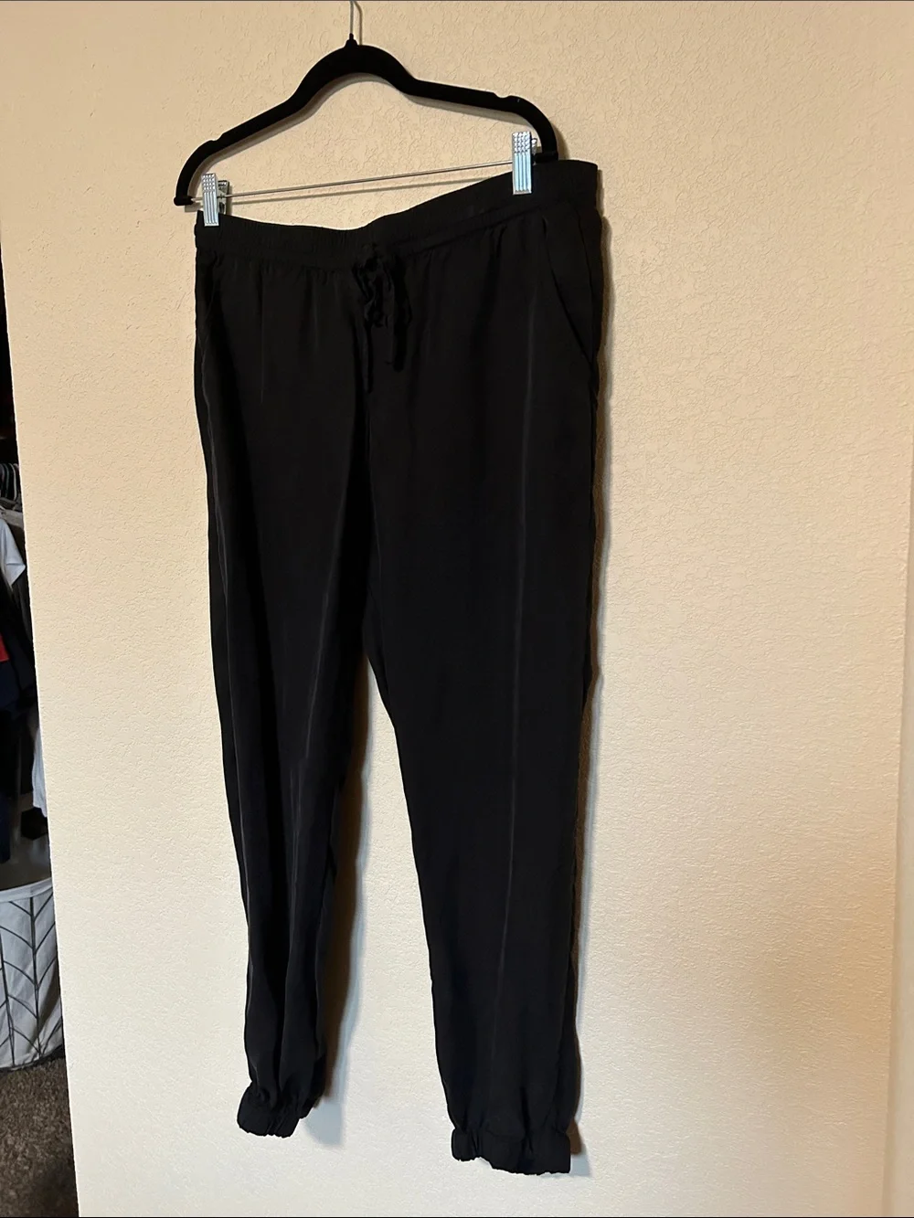 Johnny Was Alice Black Jogger Pants Medium Drawstring Relaxed Fit Cupra Rayon